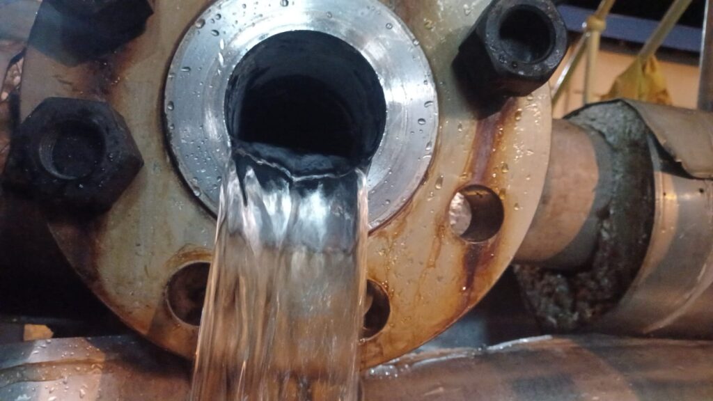 pipe-after-waterjet-cleaning-3